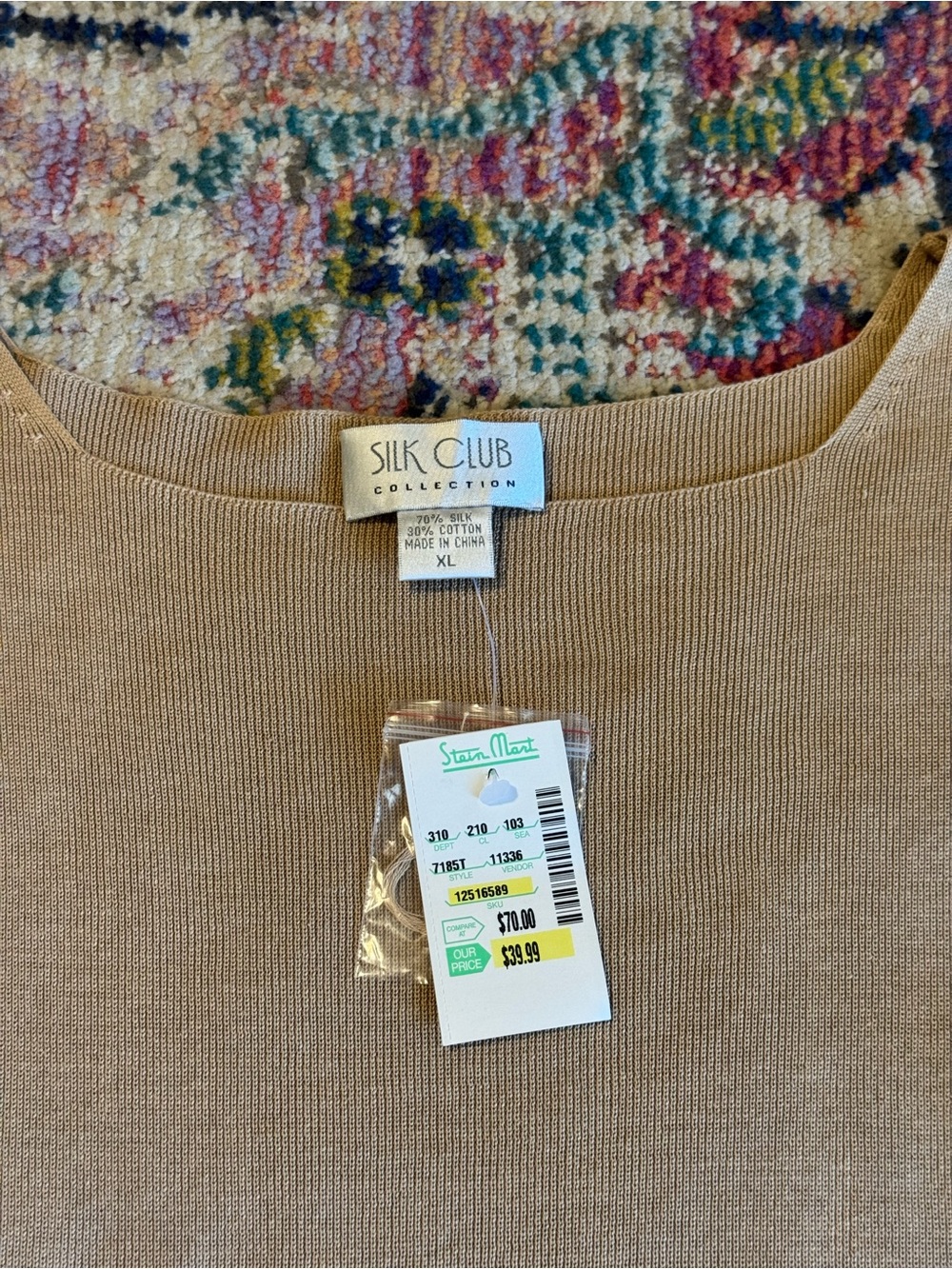 Silk Club Collection Women's Tan Boatneck Sweater Top (70% Silk / 30% Cotton)